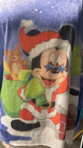 Pull fin de Noël Mickey