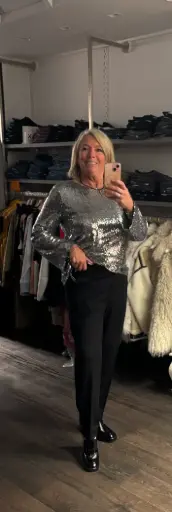 Blouse paillettes argentée noeud dans le dos. TU.38/44